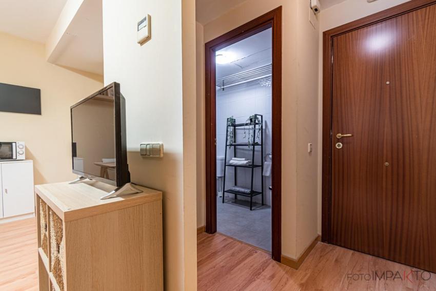 #10Oca6 - Apartamento En Vista Alegre 马德里 外观 照片